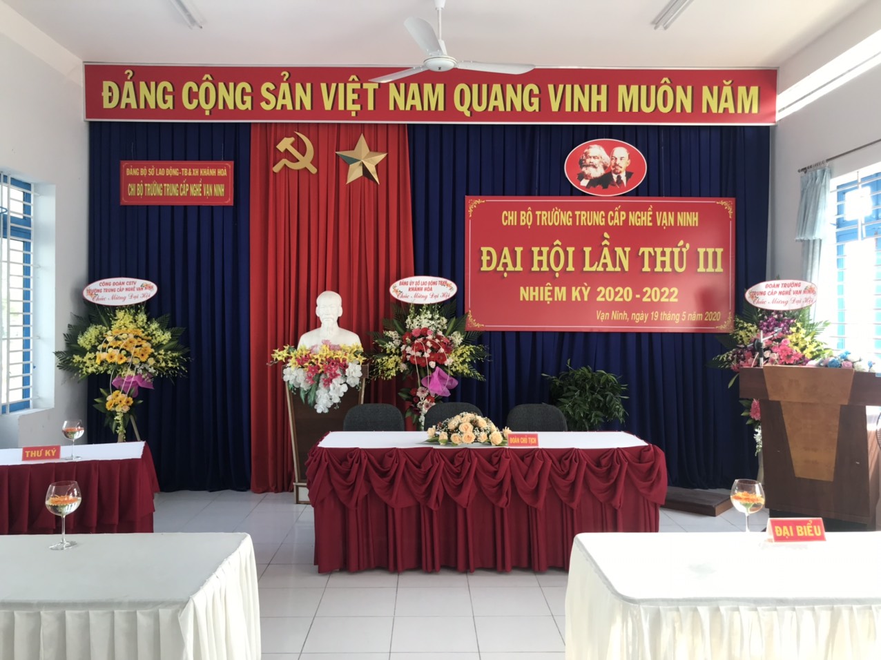 Đại hội Chi bộ trường Trung cấp nghề Vạn Ninh lần thứ III, nhiệm kỳ 2020 - 2022